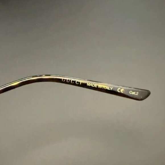 Gucci Gray Aviator Sunglasses - Picture 4 of 7